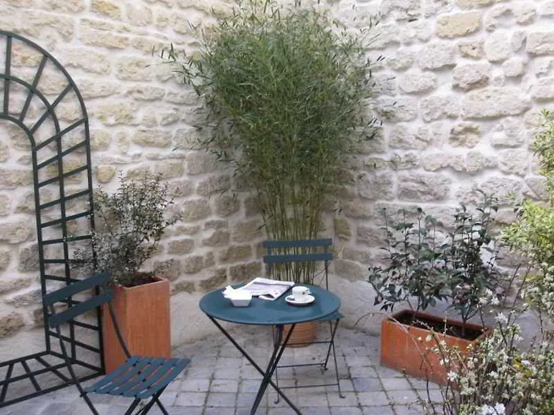 Hotel Des Comedies Paris