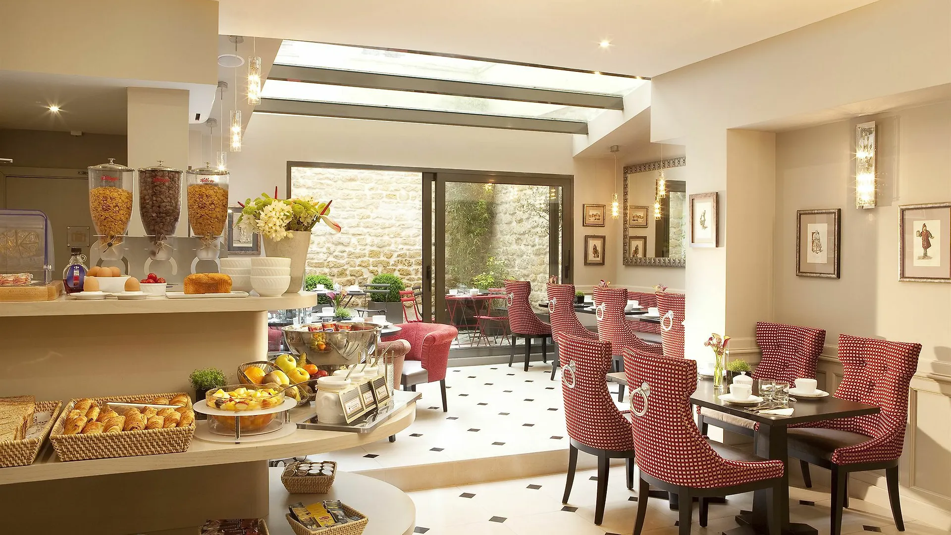 Des Comedies Hotel